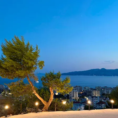 Queen Palace Luxury 4*