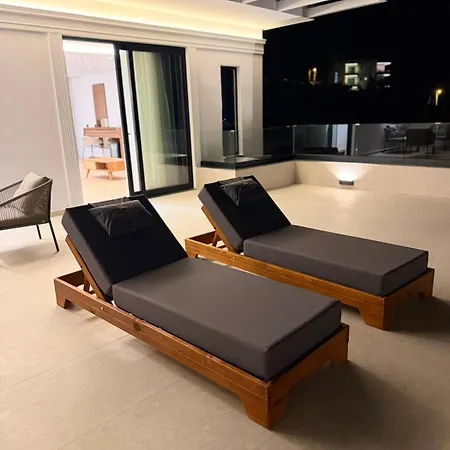 호텔 Queen Palace Luxury